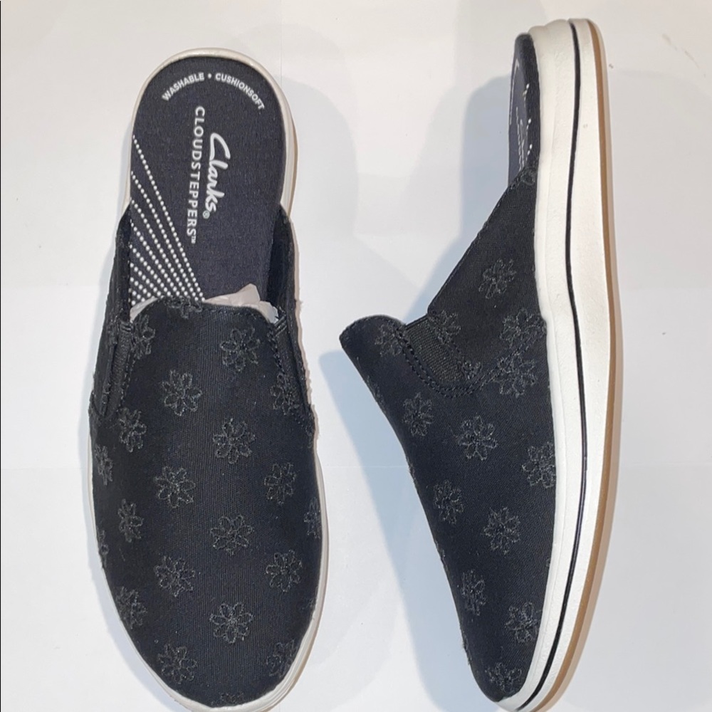 Clarks Cloudsteppers Breeze Shore Black Floral Slip-Ons New Size 8